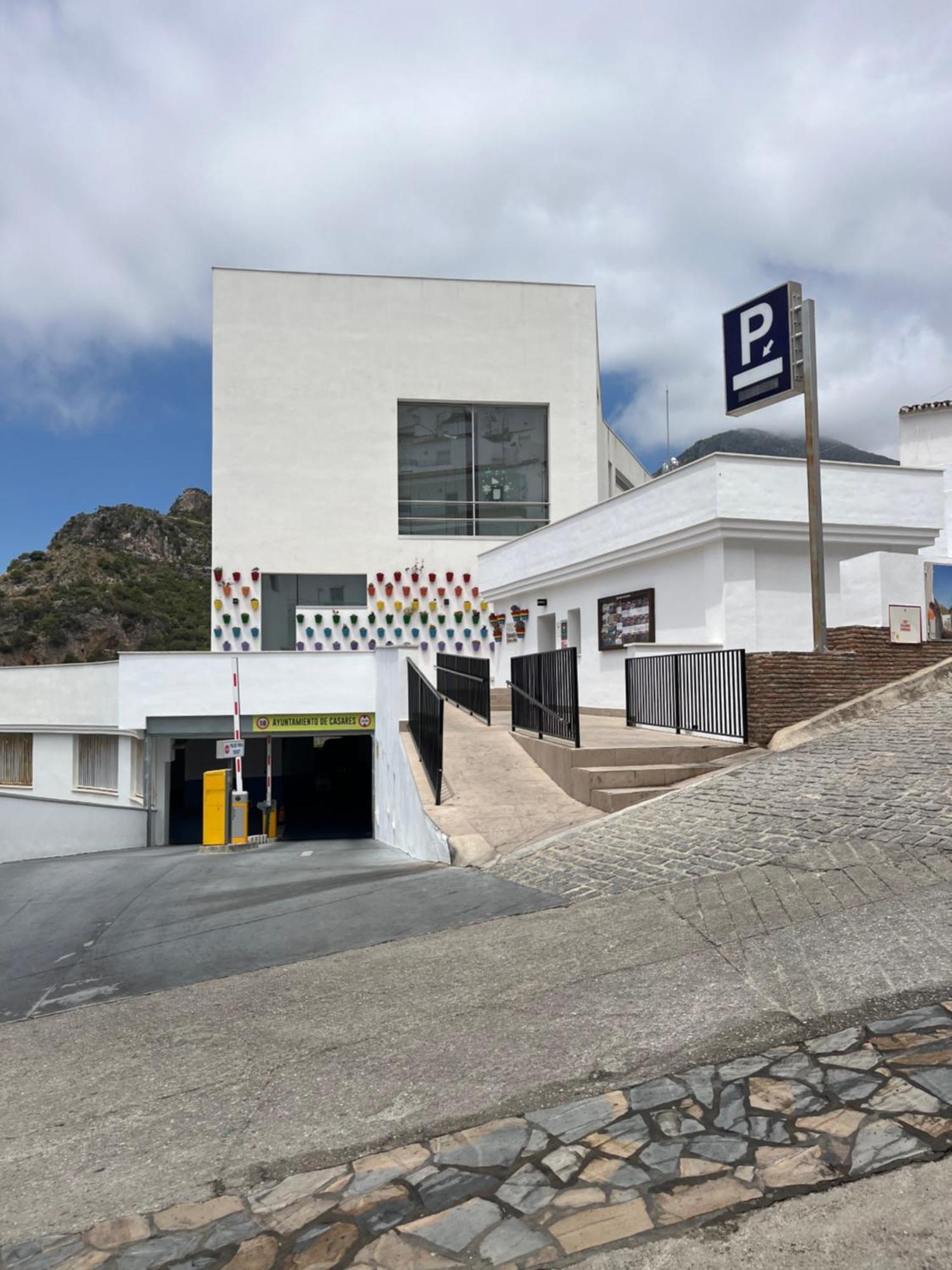 Tiny Spanish House カサーレス エクステリア 写真